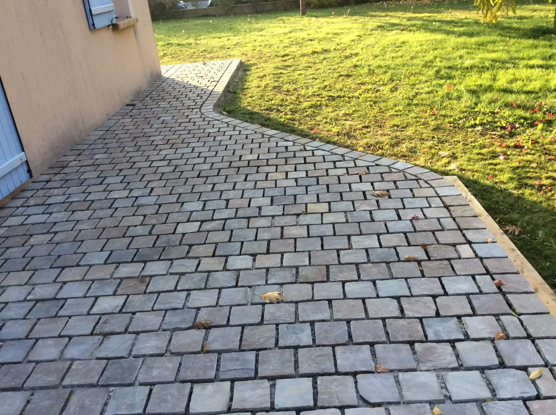 Aménagements extérieurs dans l'Essonne par Gauthier Terrassement
