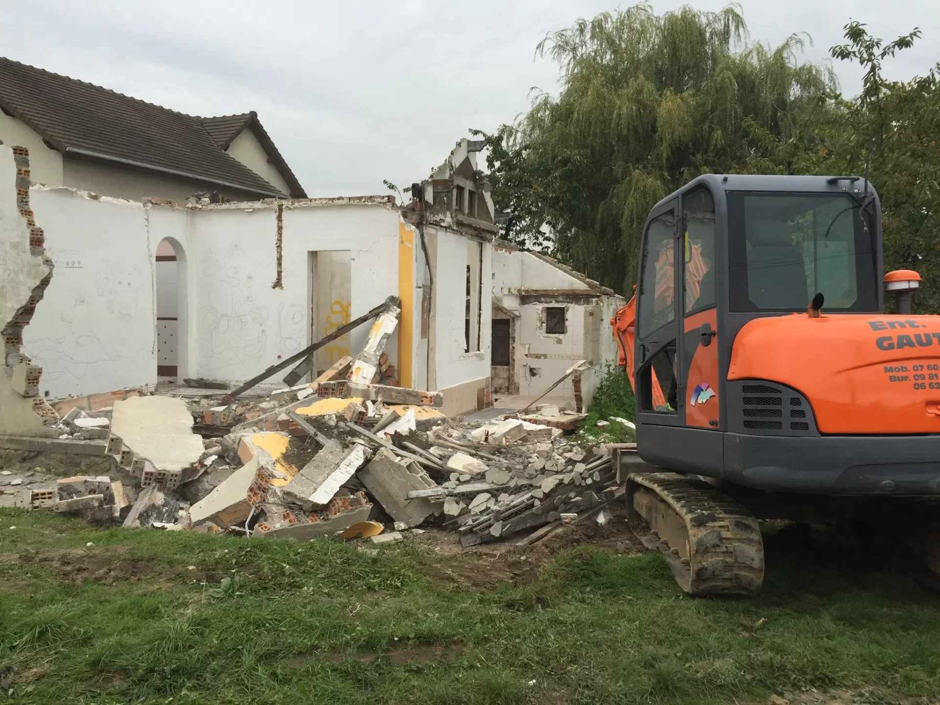 Démolition d'une maison individuelle dans l'Essonne
